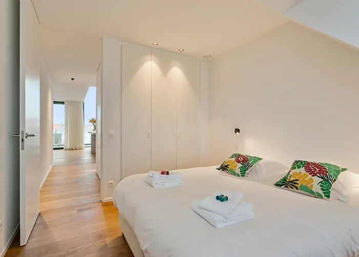 Huswell - Majestic New Penthouse With 2 Parkings